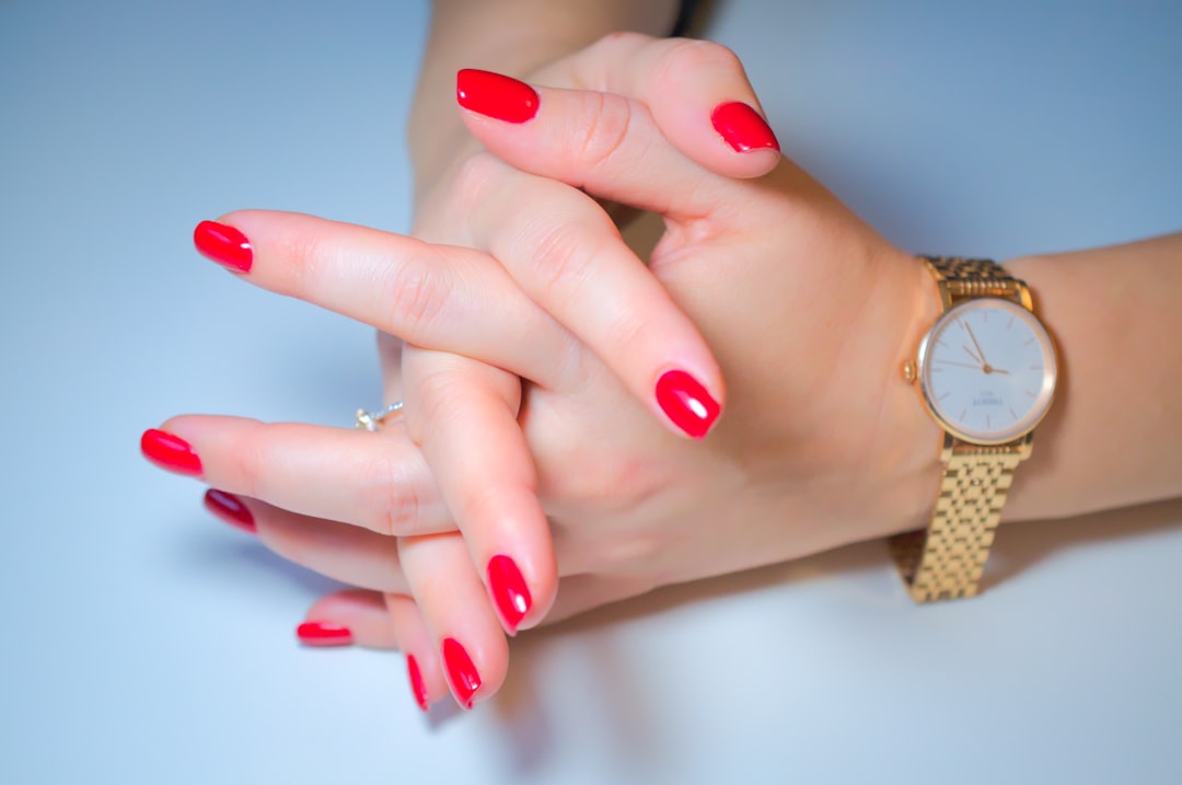 Essential Nail Kits for Perfect At-Home Manicures